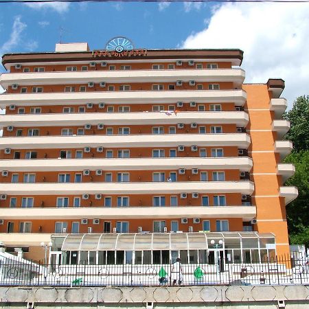 Hôtel Oltenia à Băile Govora Extérieur photo