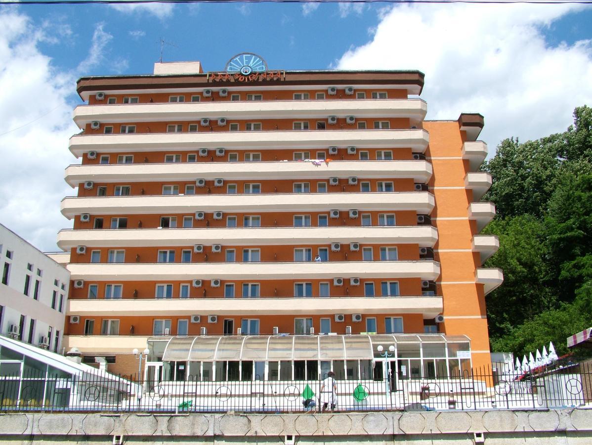 Hôtel Oltenia à Băile Govora Extérieur photo